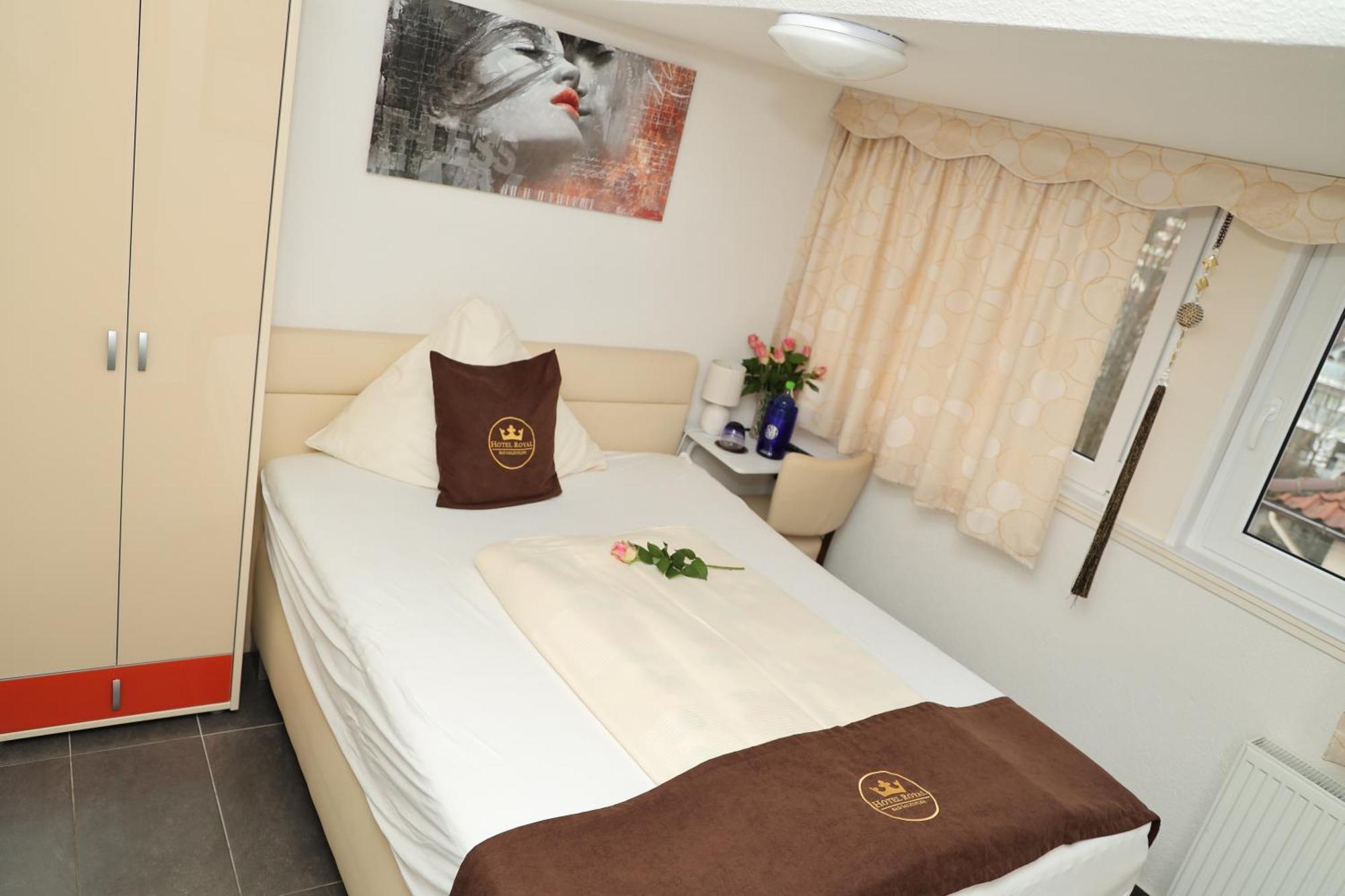Hotel Royal Bad Salzuflen Esterno foto