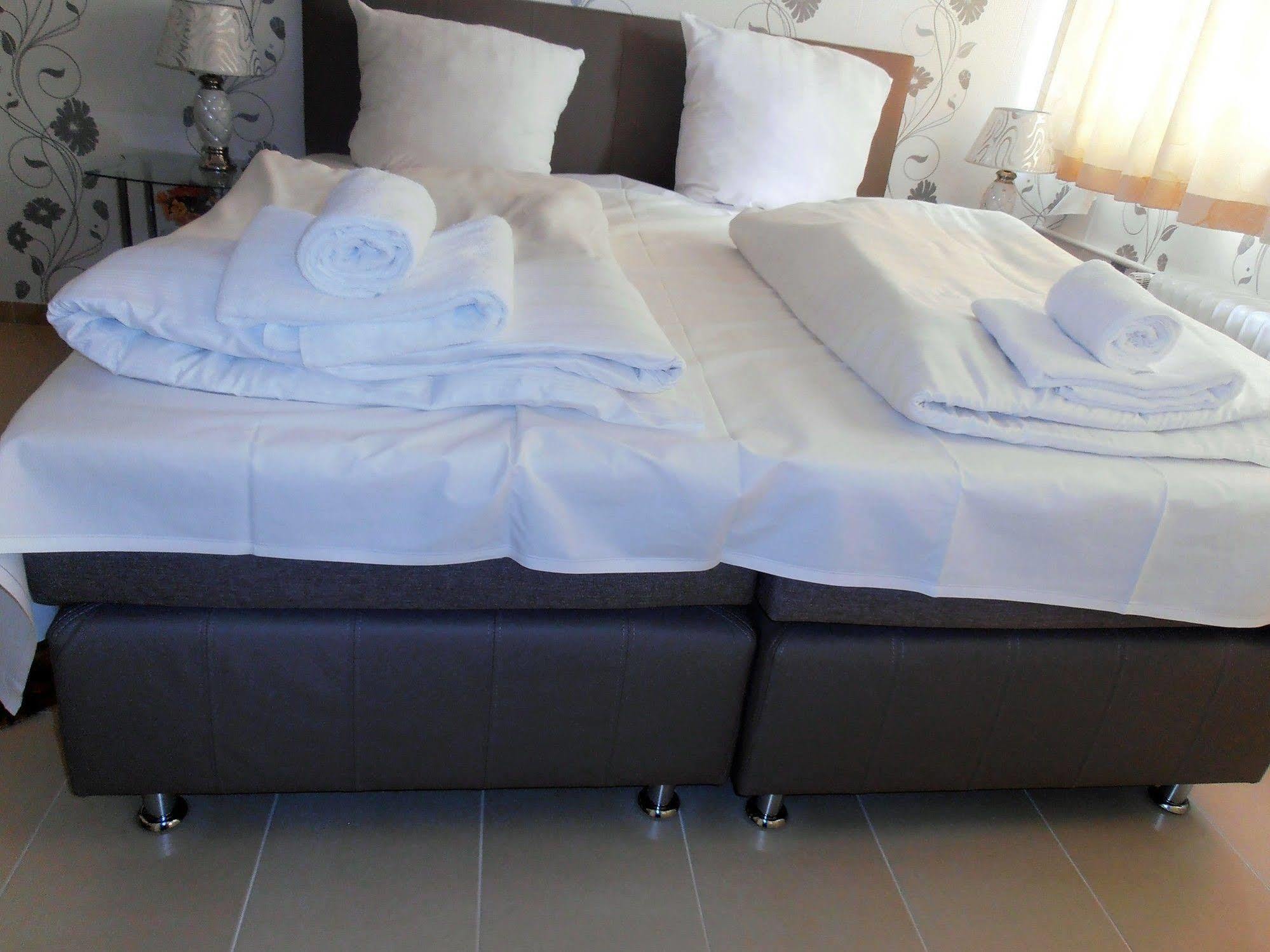 Hotel Royal Bad Salzuflen Esterno foto