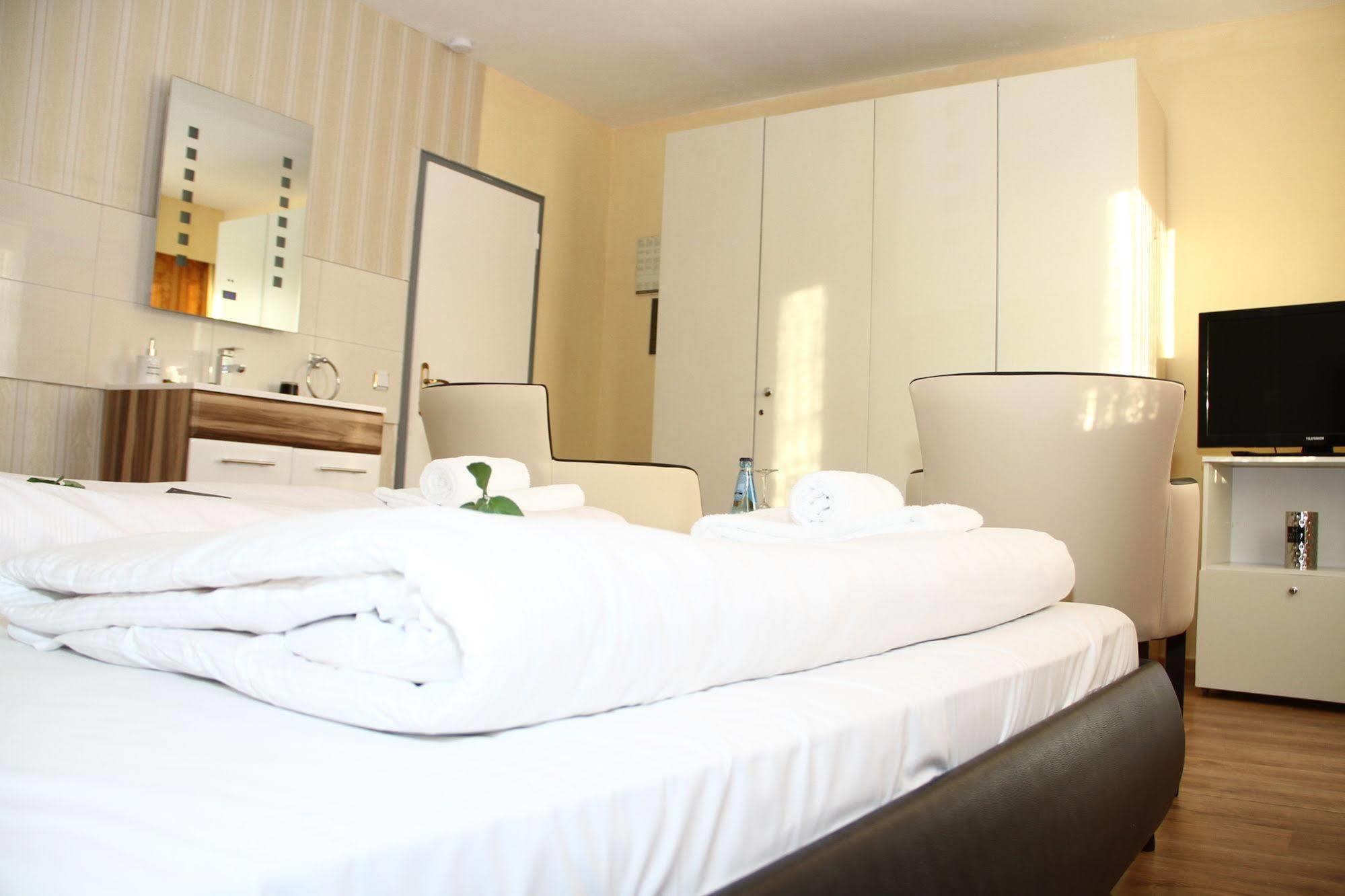 Hotel Royal Bad Salzuflen Esterno foto
